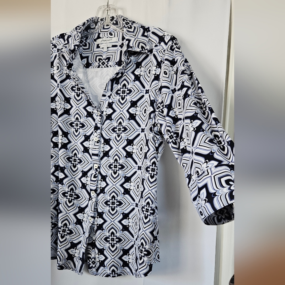 Foxcroft Mary Indigo geometric 3/4 sleeve blouse size large - Picture 5 of 9